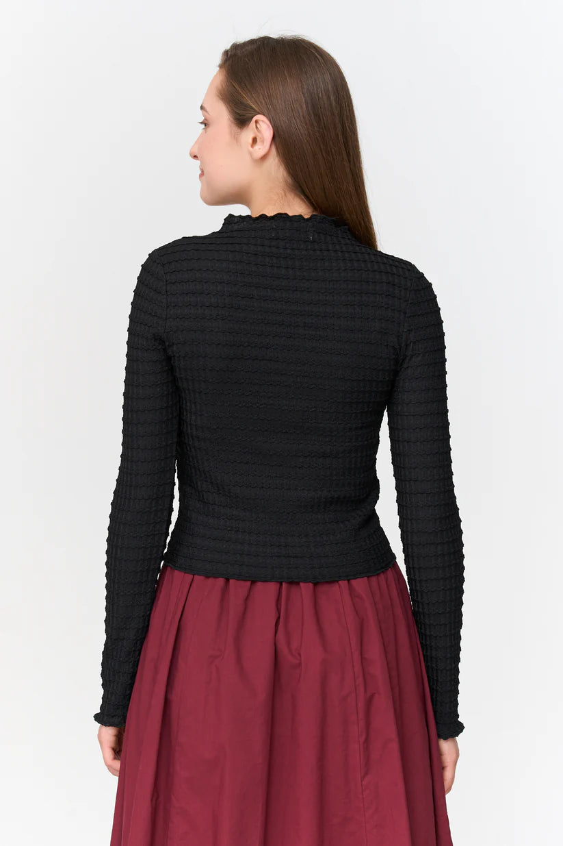 24COLOURS Black Top 12430A