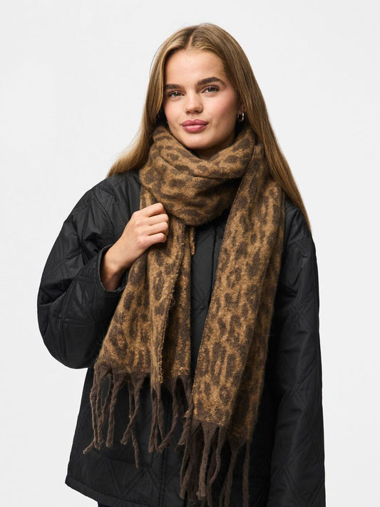 Pieces Naya Scarf