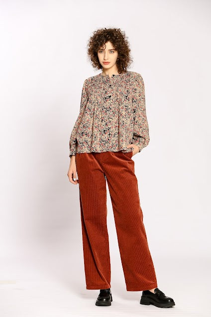The Korner 1016 Beige Blouse