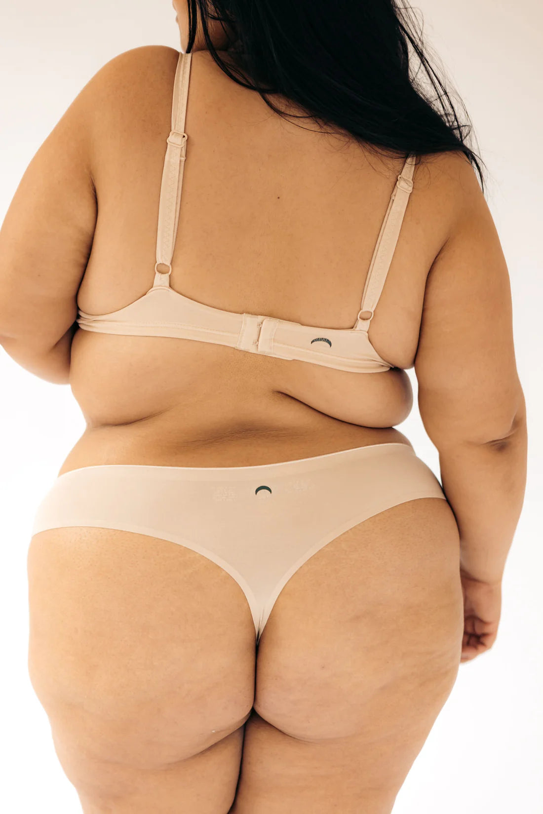 HUHA Seamless Low-Mid Rise Thong