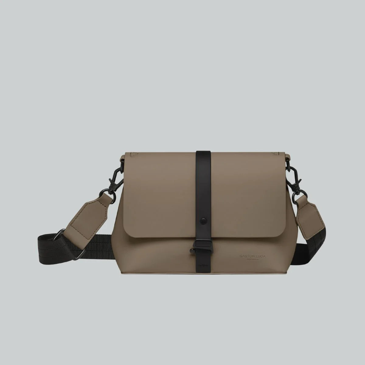 Gaston Luga Bear Spläsh Crossbody Bag