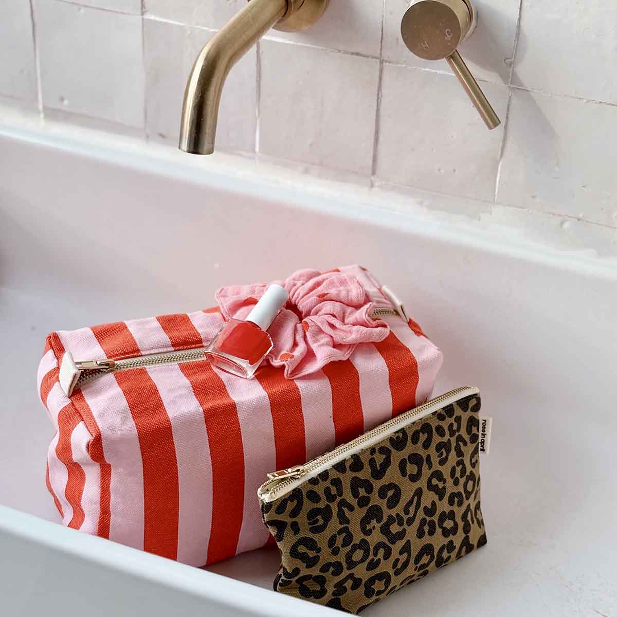 Rose in April Vic Toiletry Bag Terry Stripes Pink / Tomato