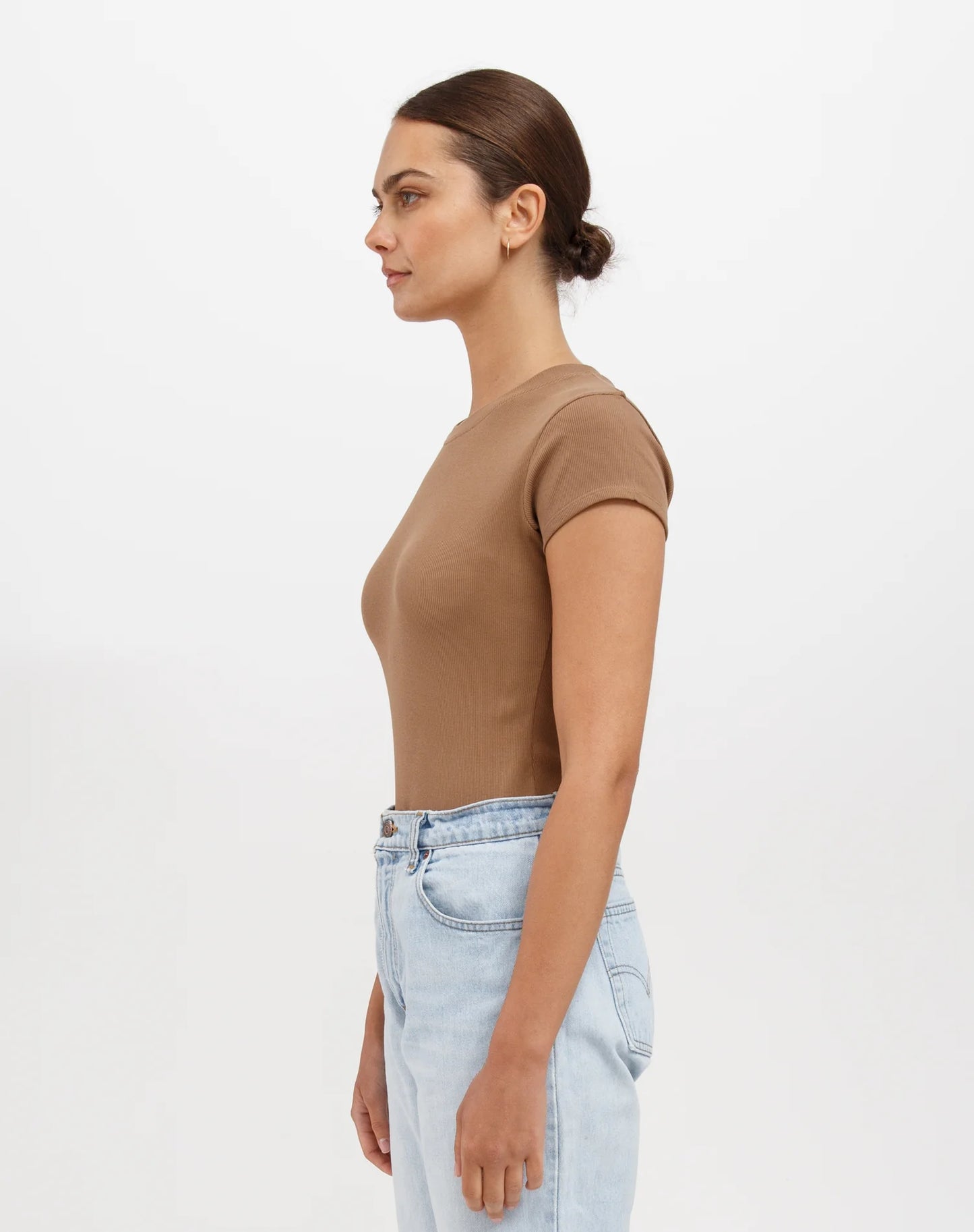 Brunette the Label The Ribbed Fitted Tee | Fawn