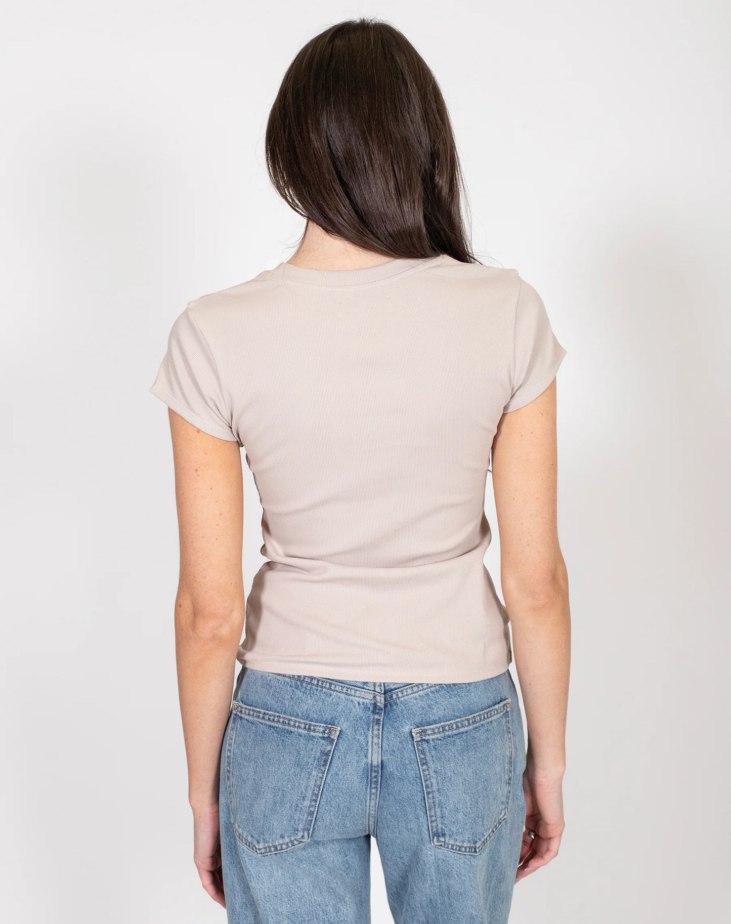 Brunette the Label Ribbed Fitted Tee | Oyster