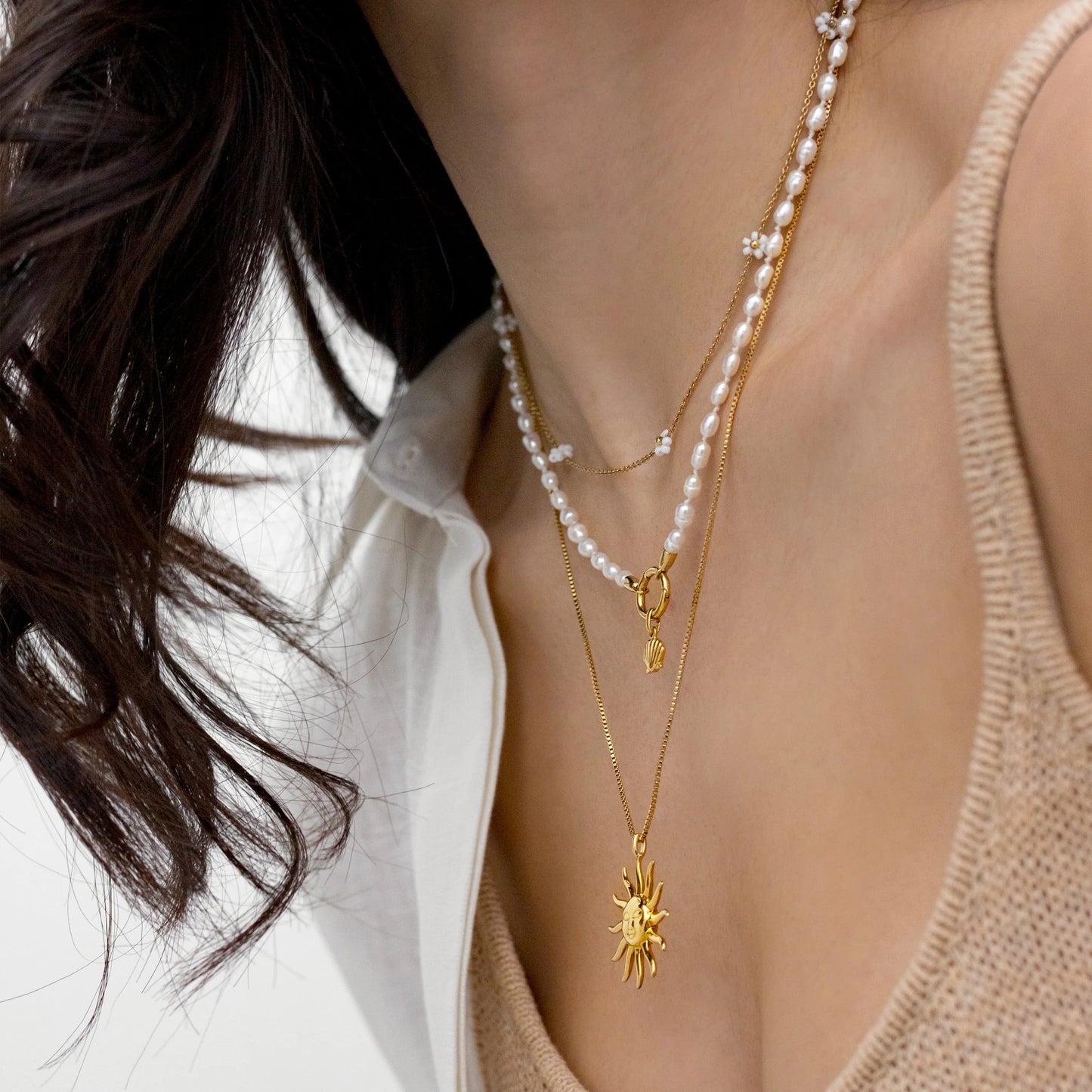 Sugar Blossom Josey Necklace- White + Gold