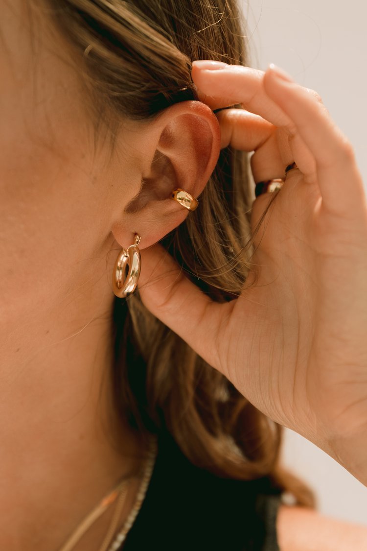 Lavender & Grace Mini Goldie Hoops
