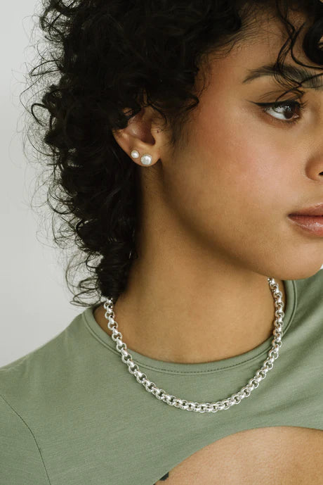Kara Yoo Keshi Pearl Studs