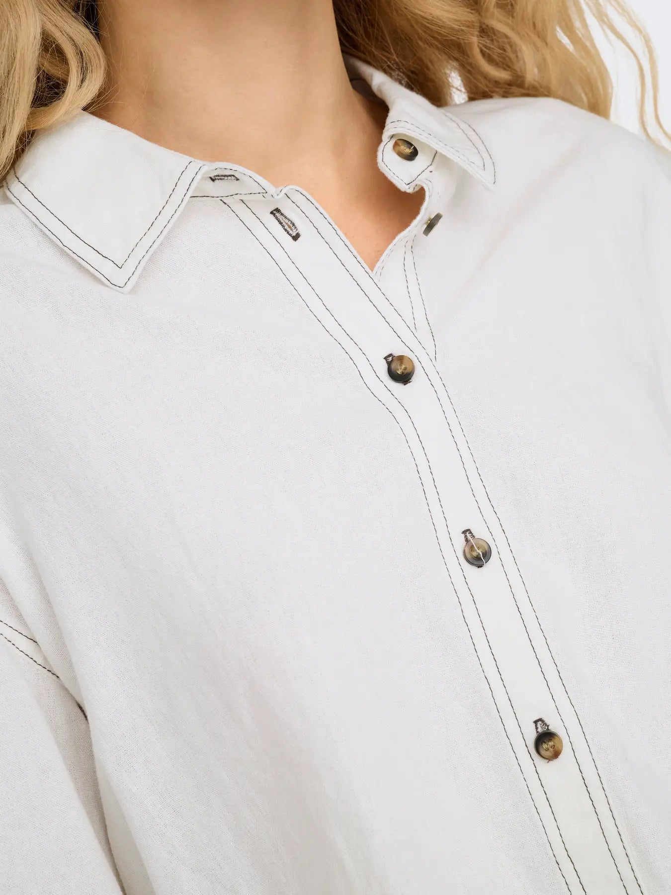 ONLY Caro Long Sleeve Crop Shirt
