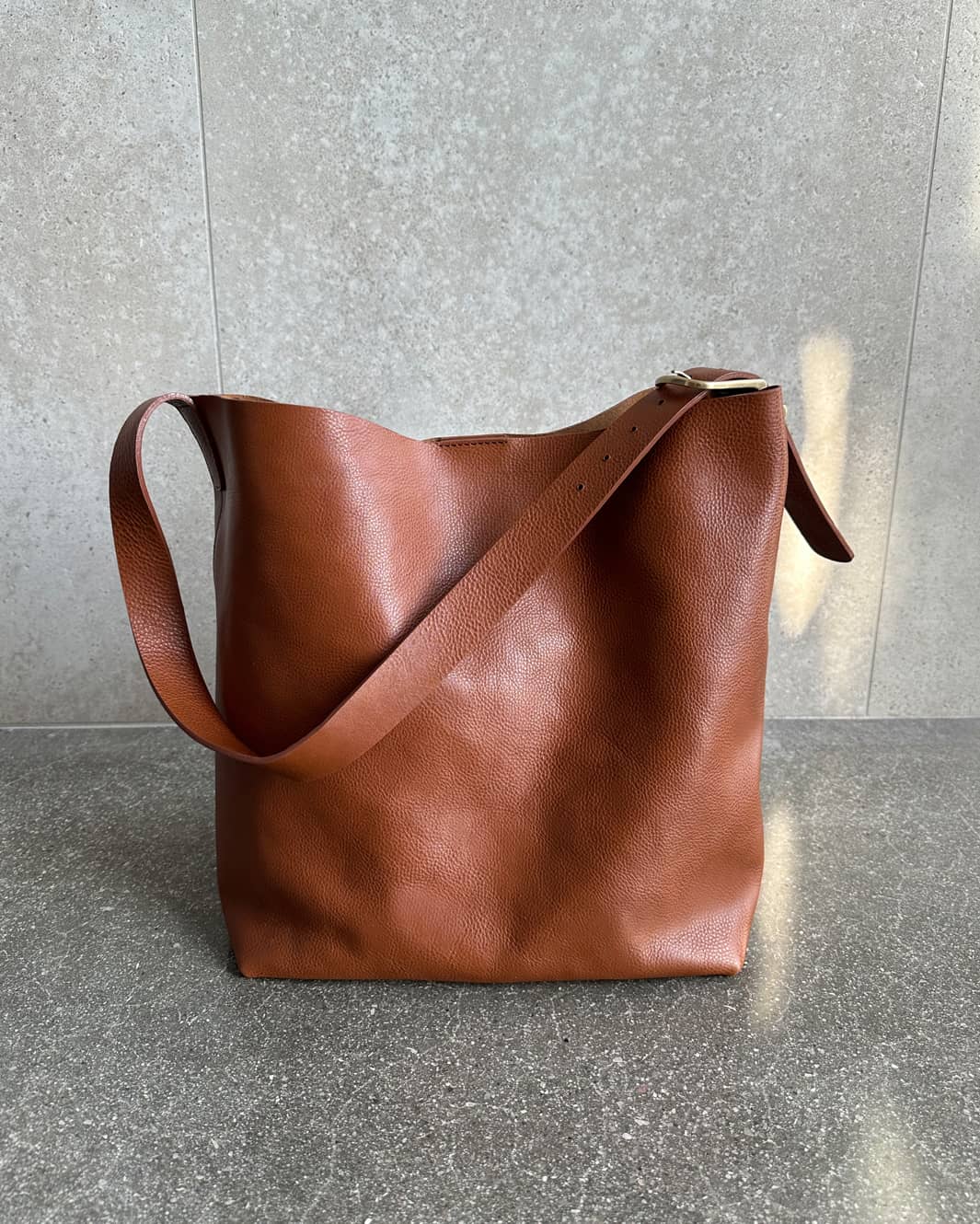 Brave Leather Tan Zyla Bag