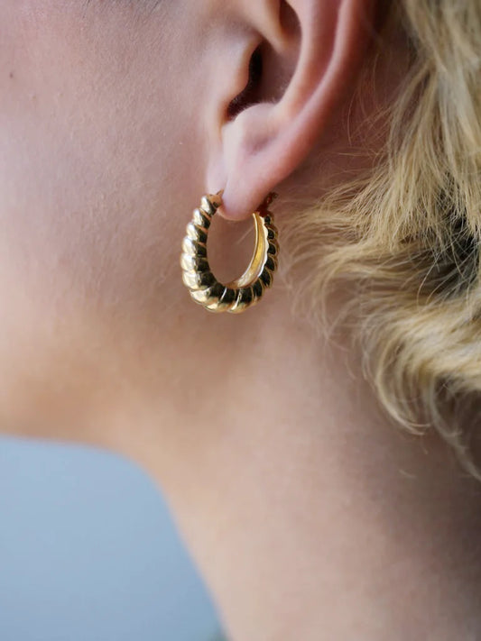 Little Gold Bateau Hoops