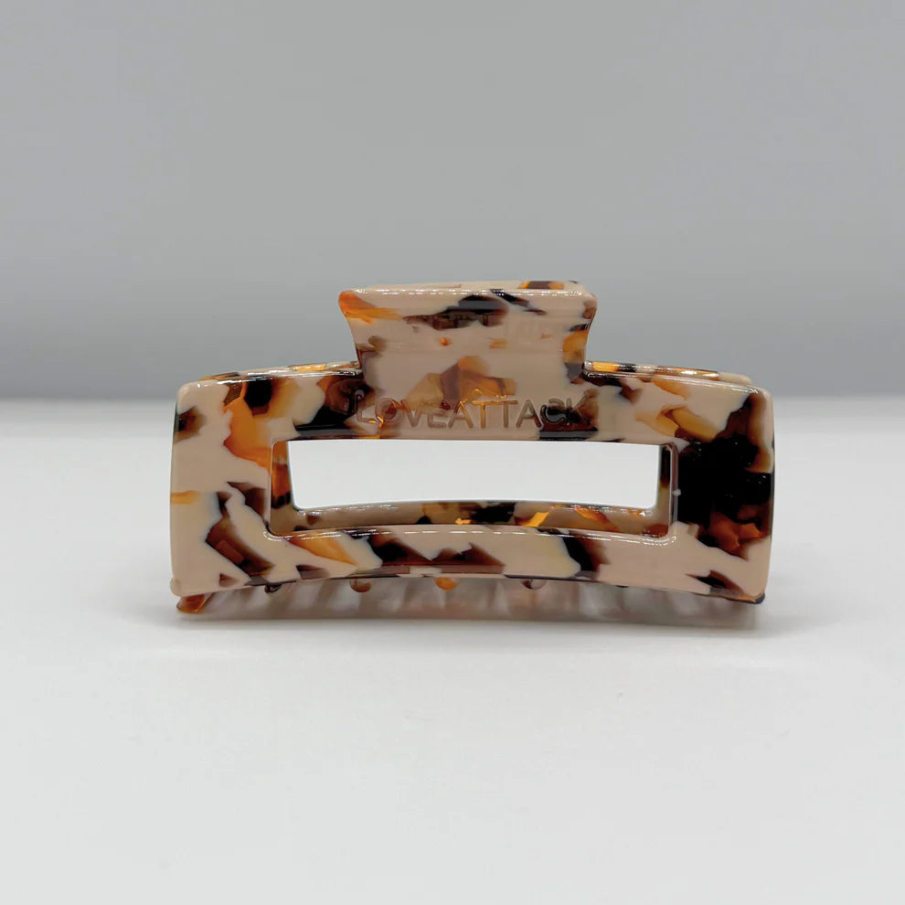 Love Attack Mochaccino Sara Claw Clip