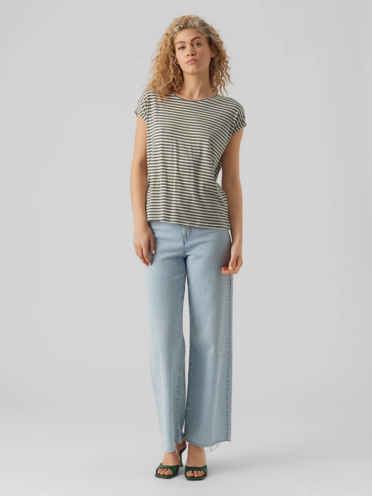 Vero Moda Laurel Wreath Striped Ava Tee
