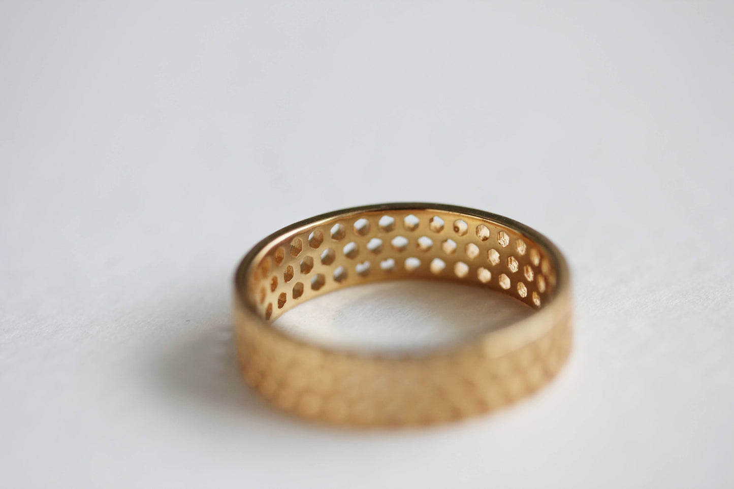 Little Gold Honeycomb Band
