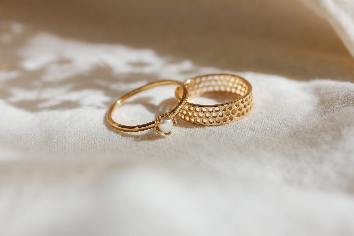 Little Gold Honeycomb Band