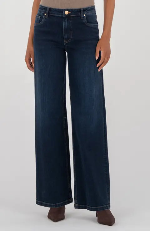 Kut from the Kloth Jean Mid Rise Wide Leg Attributable Jean