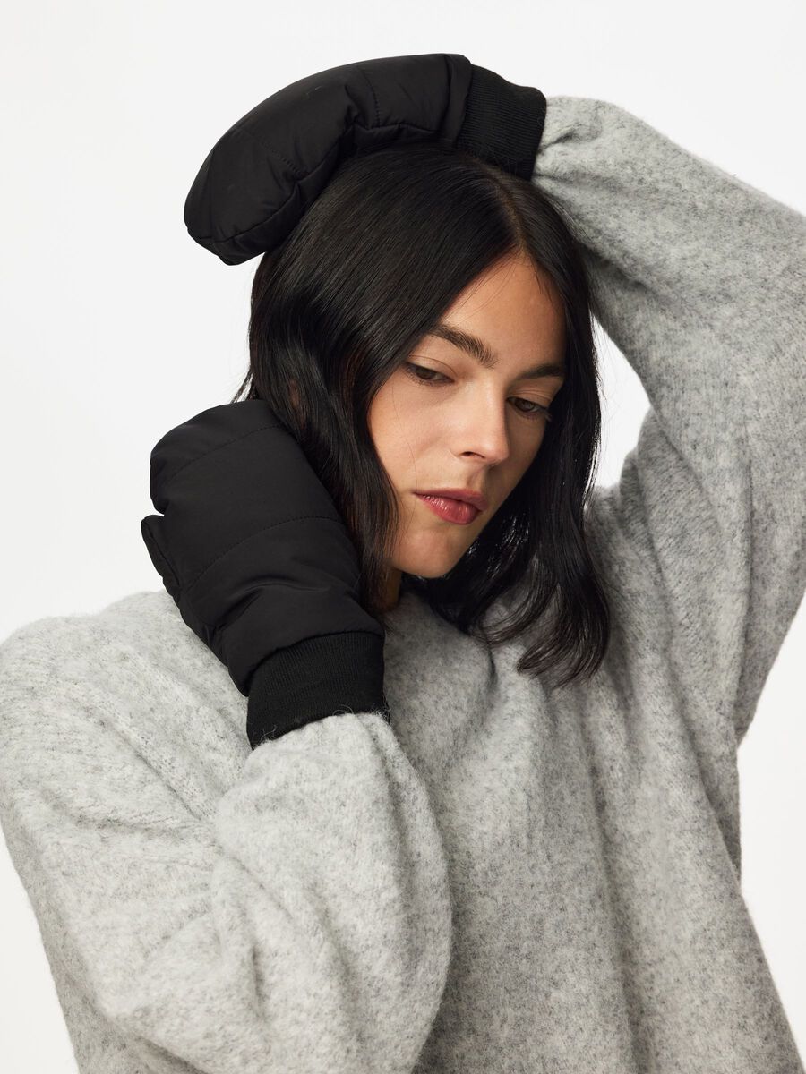 Pieces Black Bee Mittens
