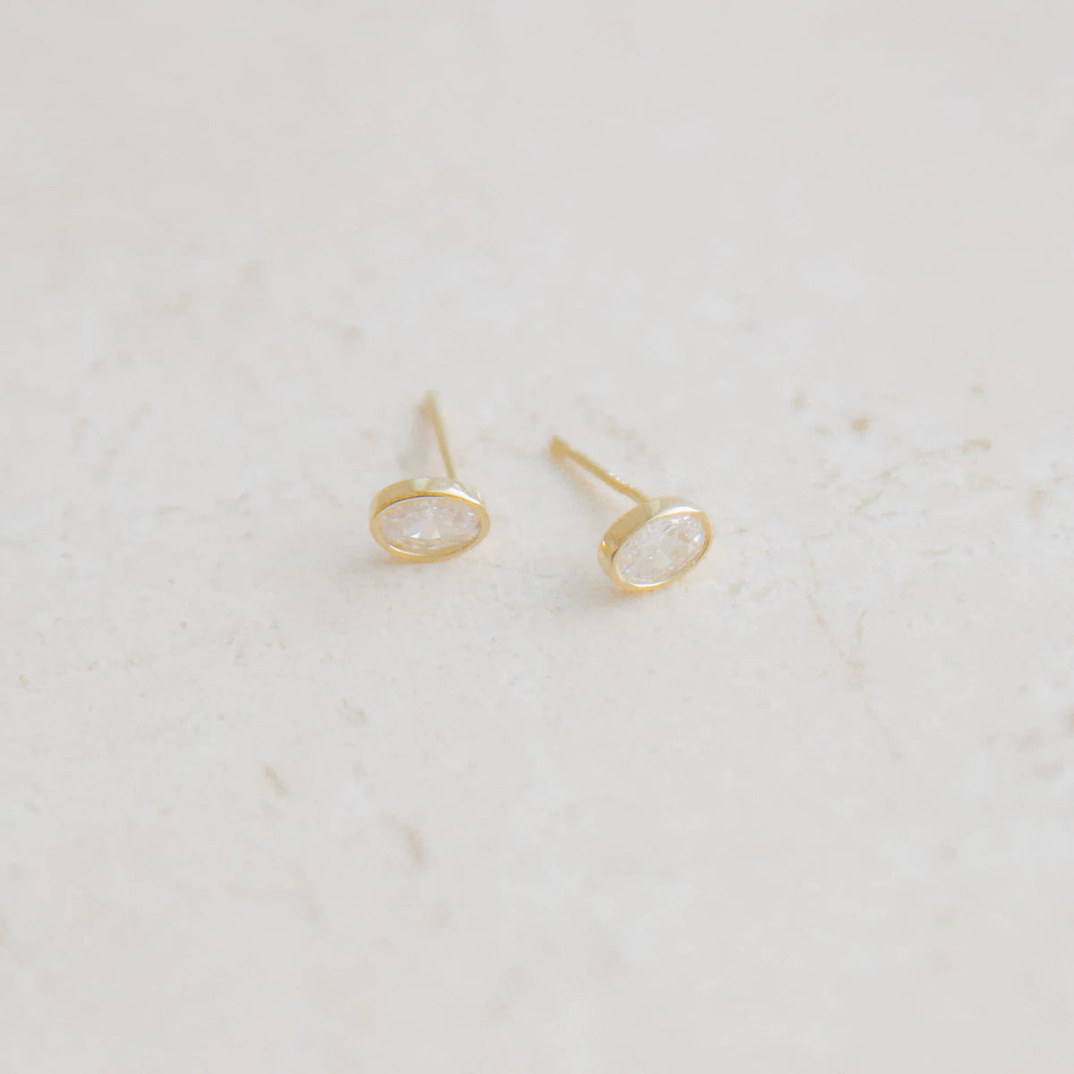 Lavender & Grace Champagne Studs