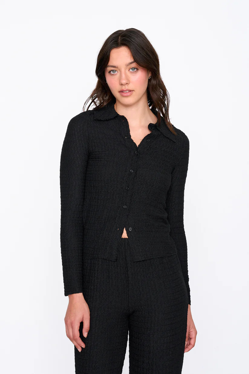 24COLOURS Black Shirt 30488A