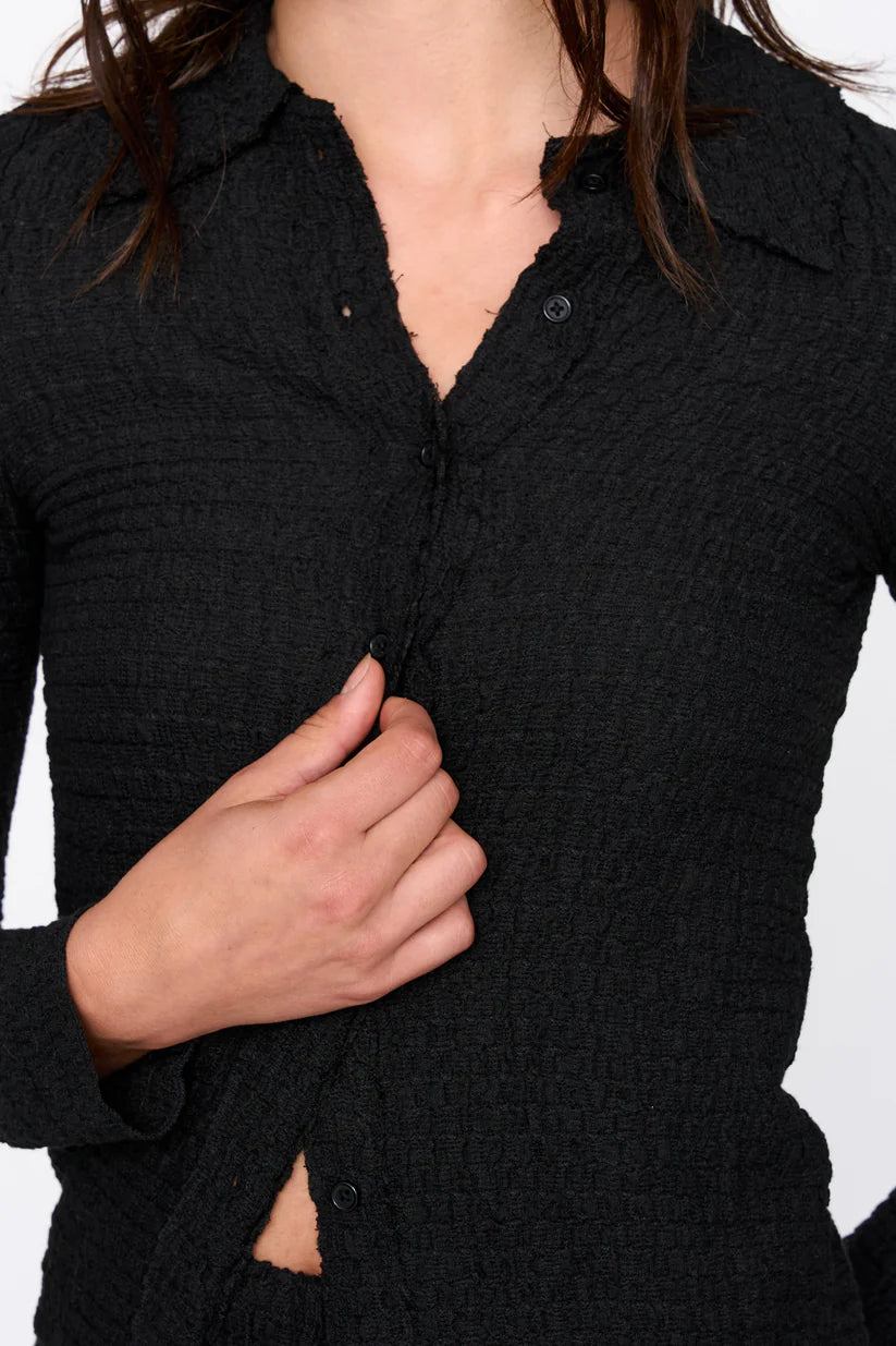 24COLOURS Black Shirt 30488A