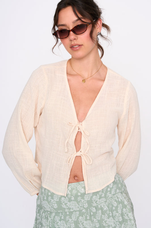 24COLOURS 30505B White Shirt