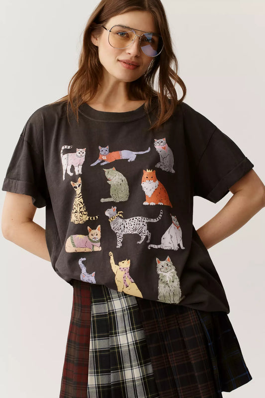 Girl Dangerous Cats Boyfriend Tee