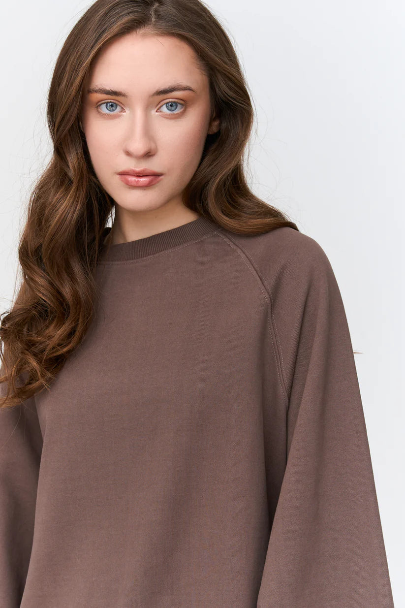 24COLOURS Oversized Taupe Sweatshirt