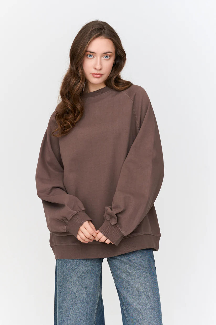 24COLOURS Oversized Taupe Sweatshirt