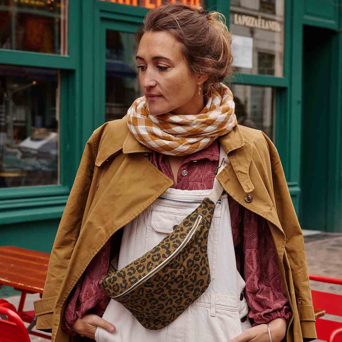 Rose in April Bum Bag Graou Olive