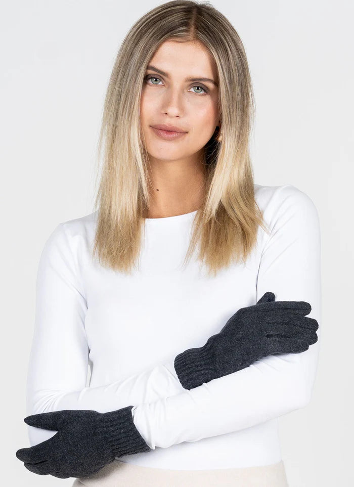 C'est Moi Casual Women's Gloves