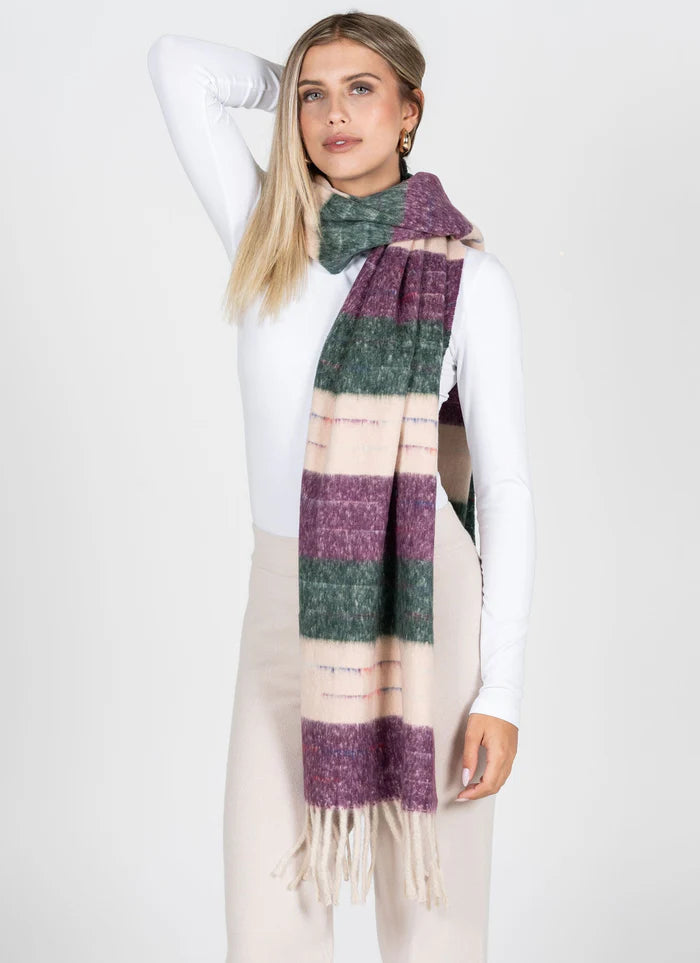 C'est Moi Stripe Pattern Blanket Scarf