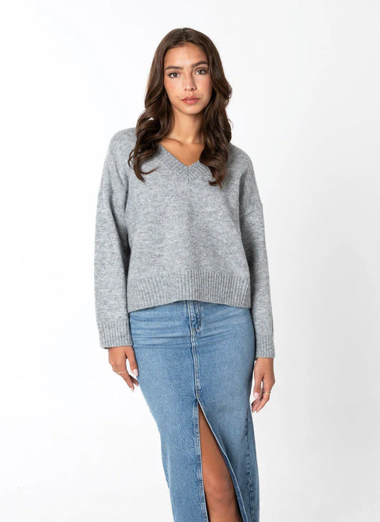 C'est Moi 5103 Crop V Neck Sweater