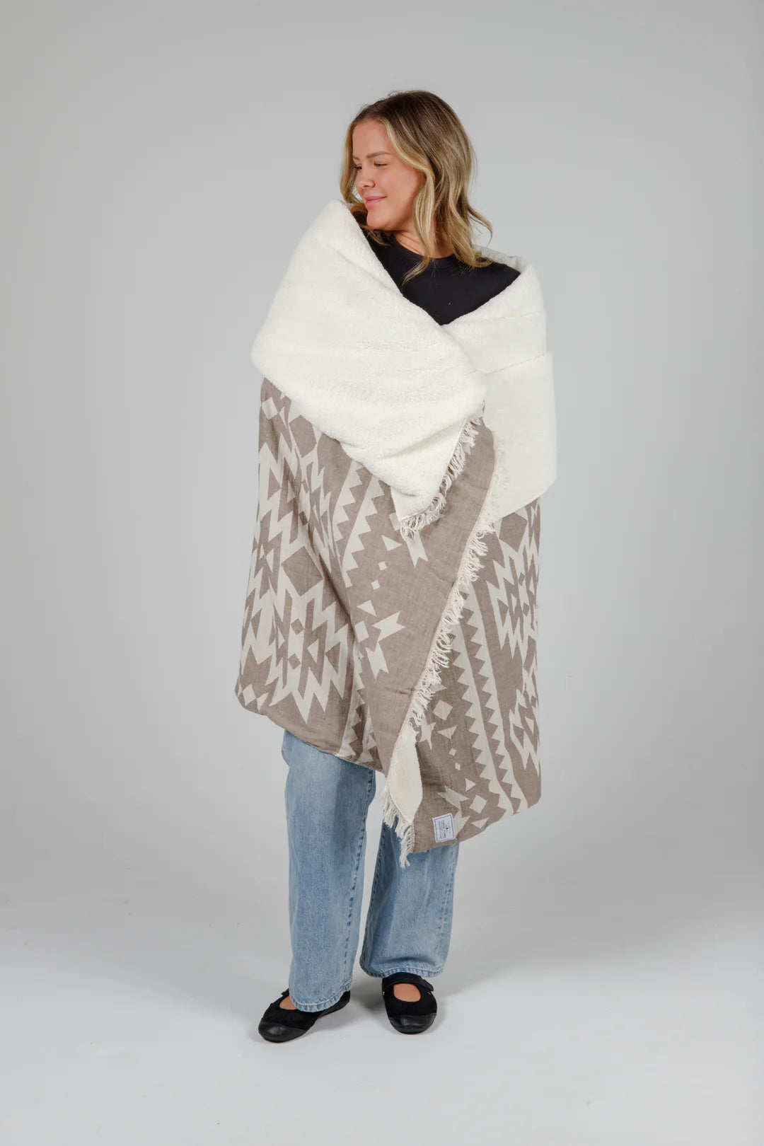 Tofino Towel Co. The Coast Throw