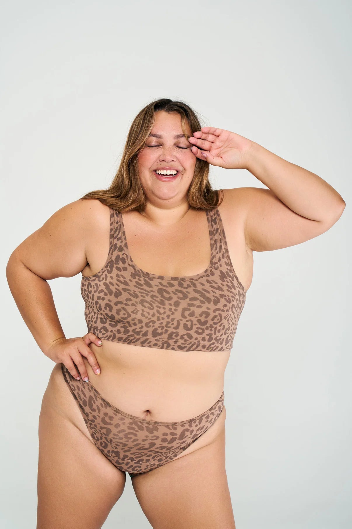 HUHA Sporty Bralette (Limited Edition Color)