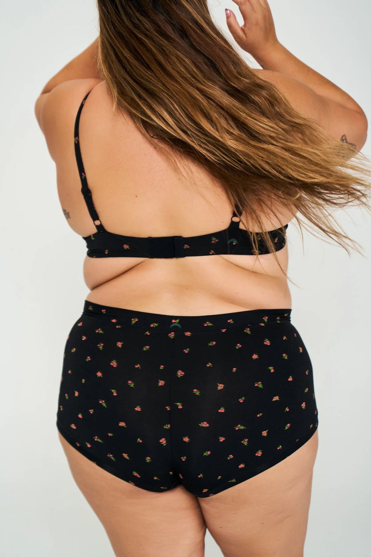 HUHA Triangle Bra (Limited Edition Colors)