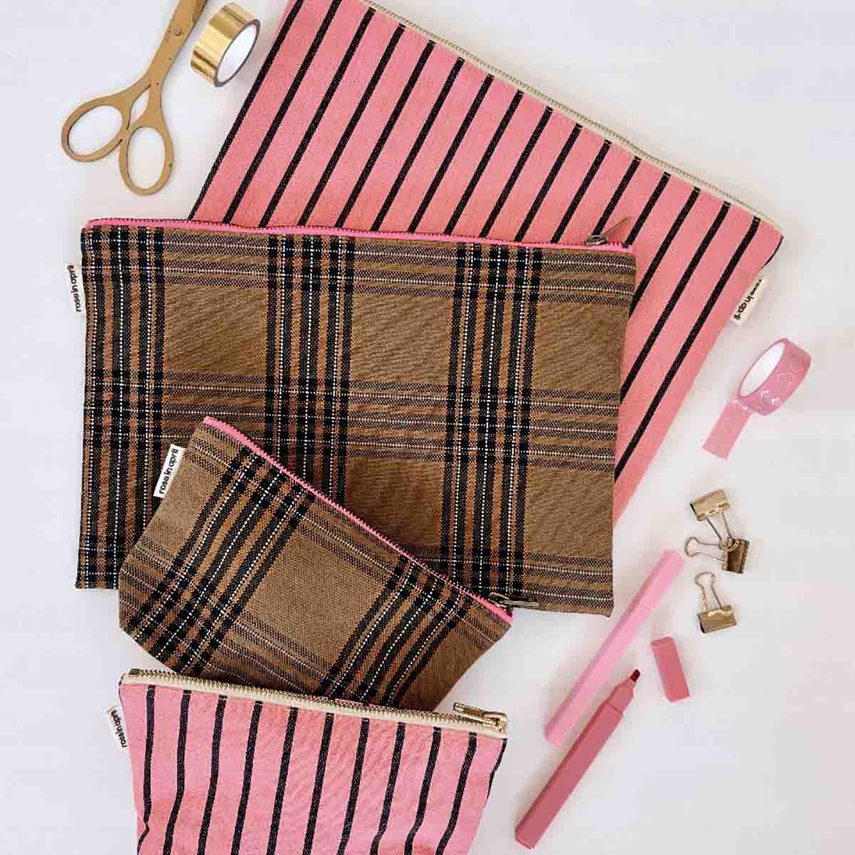 Rose in April Pouch Sofia Tartan