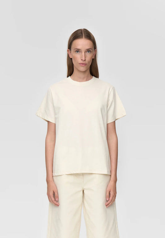 Minimum Coco Milk Lilou T-Shirt