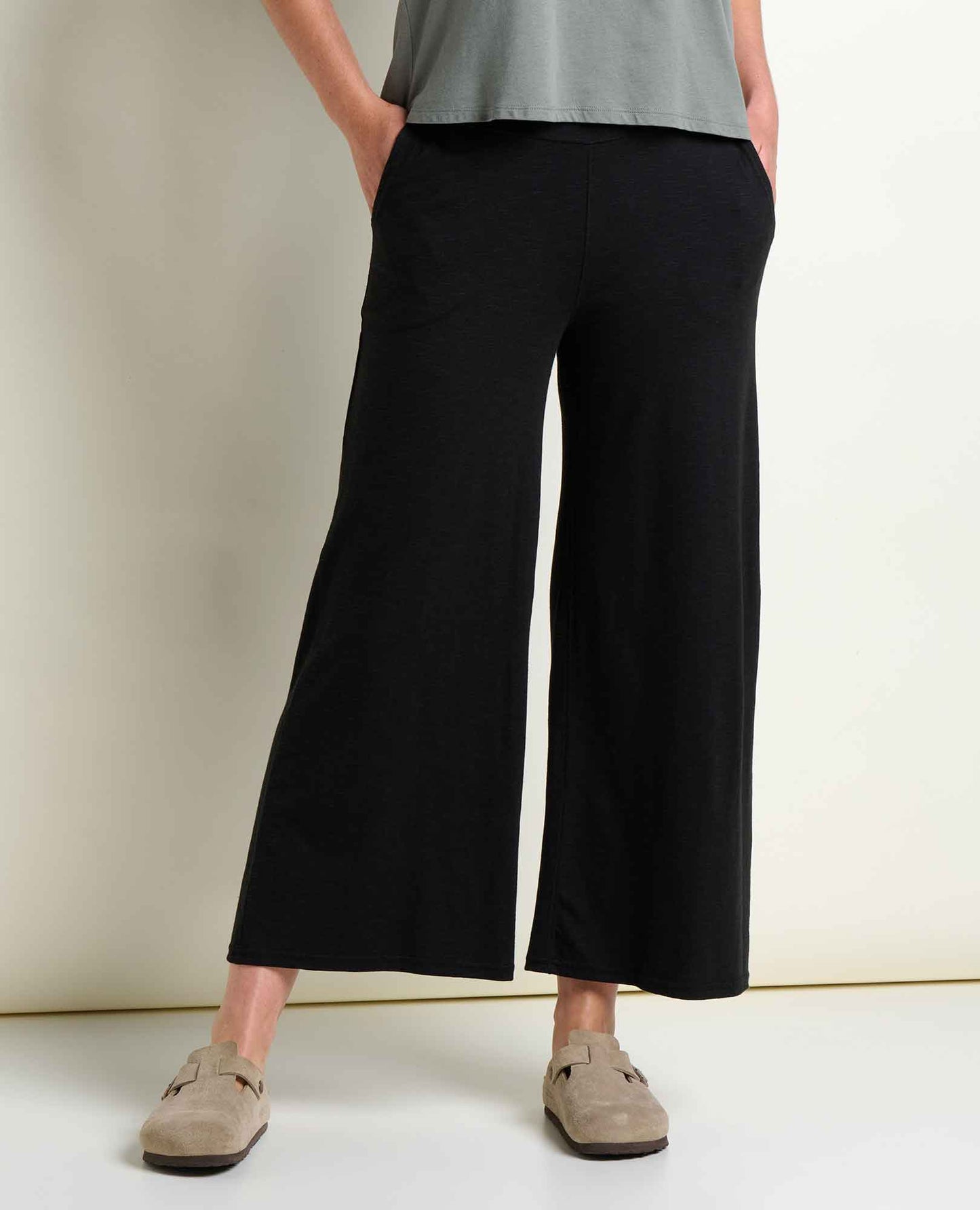 Toad & Co Black Chaka Wide Leg Crop Pant