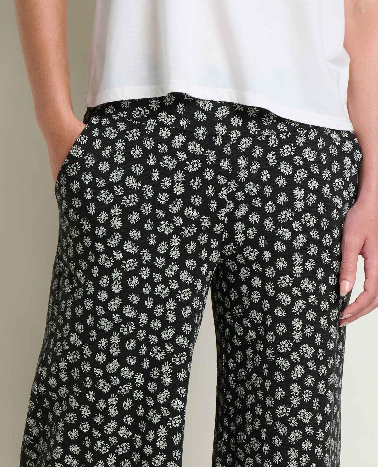 Toad & Co Black & Salt Print Chaka Wide Leg Crop Pant