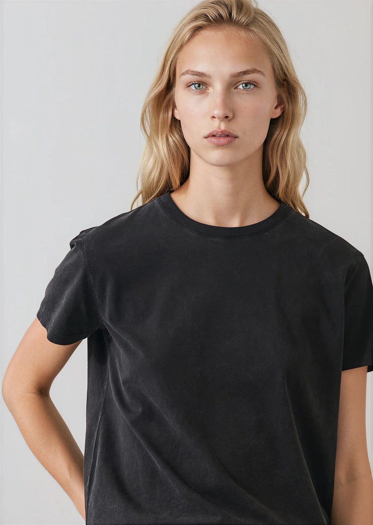 Patrick Assaraf Organic Cotton Boyfriend Kroma Crew
