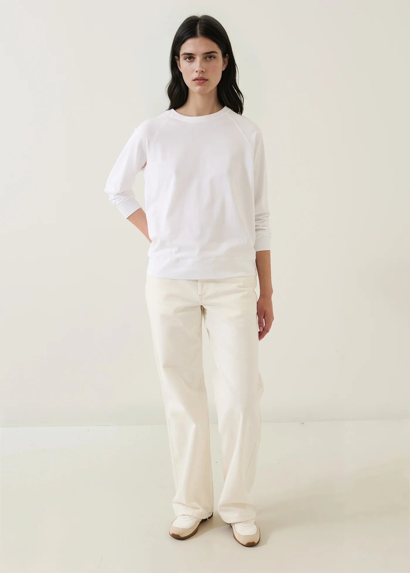 Patrick Assaraf White Pima Cotton Iconic Raglan Sweatshirt