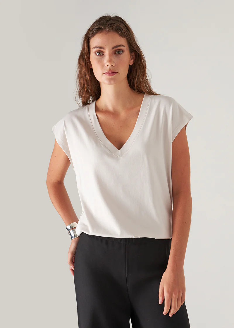 Patrick Assaraf Nude Dolman V-Neck Tee