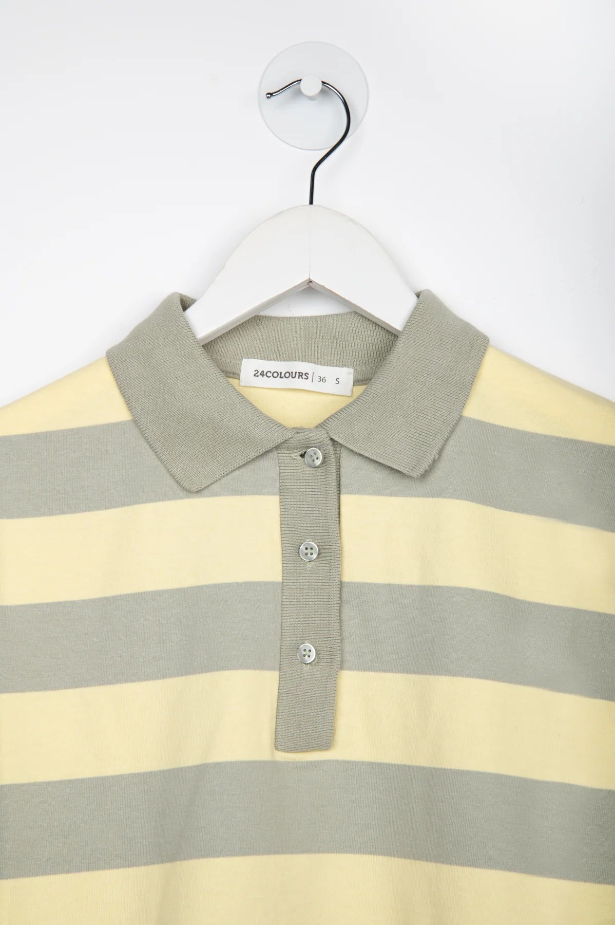 24COLOURS Yellow Striped Sweatshirt