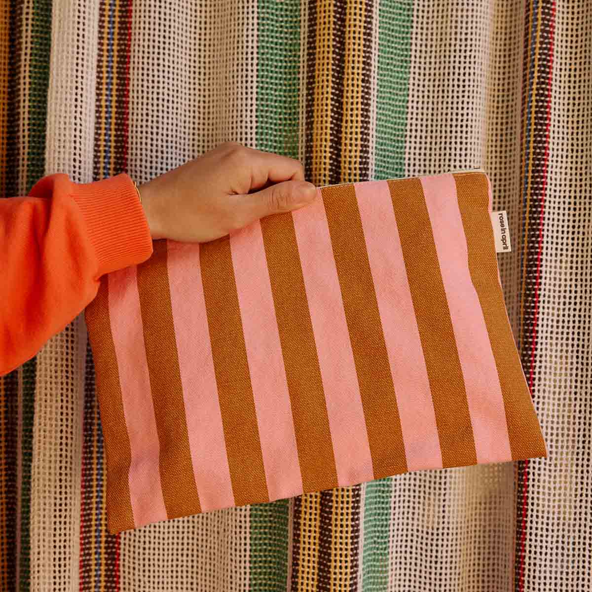 Rose in April Lili Flat Pouch Stripes Caramel / Strawberry