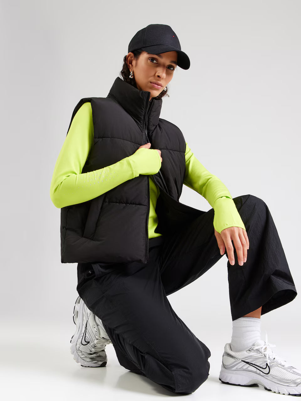 Noisy May Rosy Puffer Vest