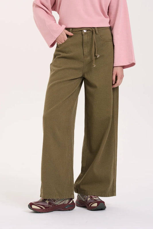 24COLOURS 80439A Green Pants
