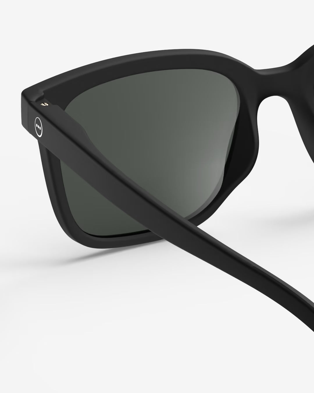 IZIPIZI #L Black Sunglasses