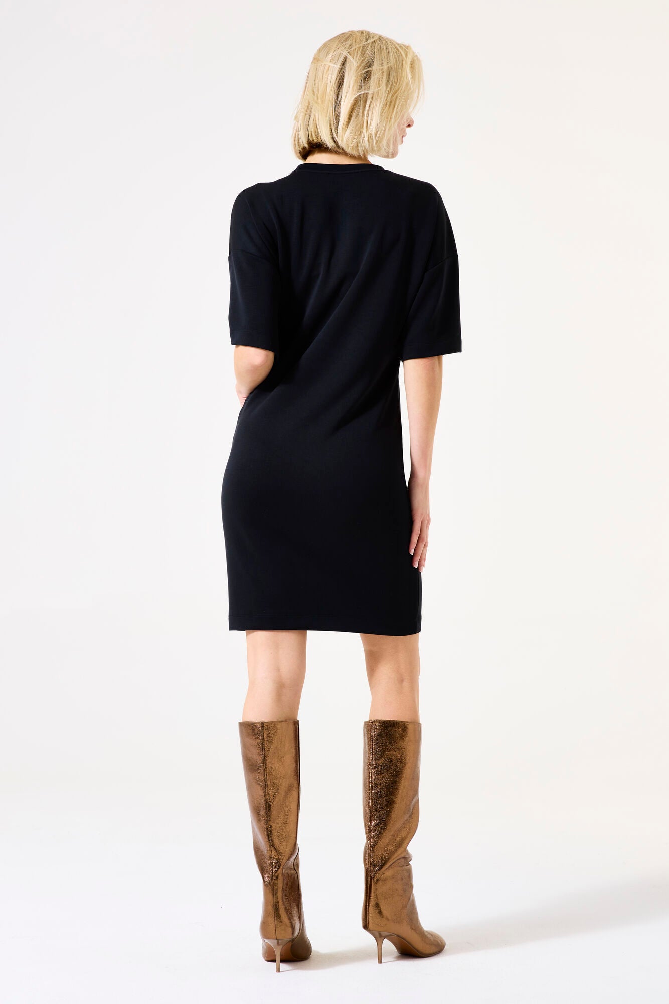 Garcia Black Dress