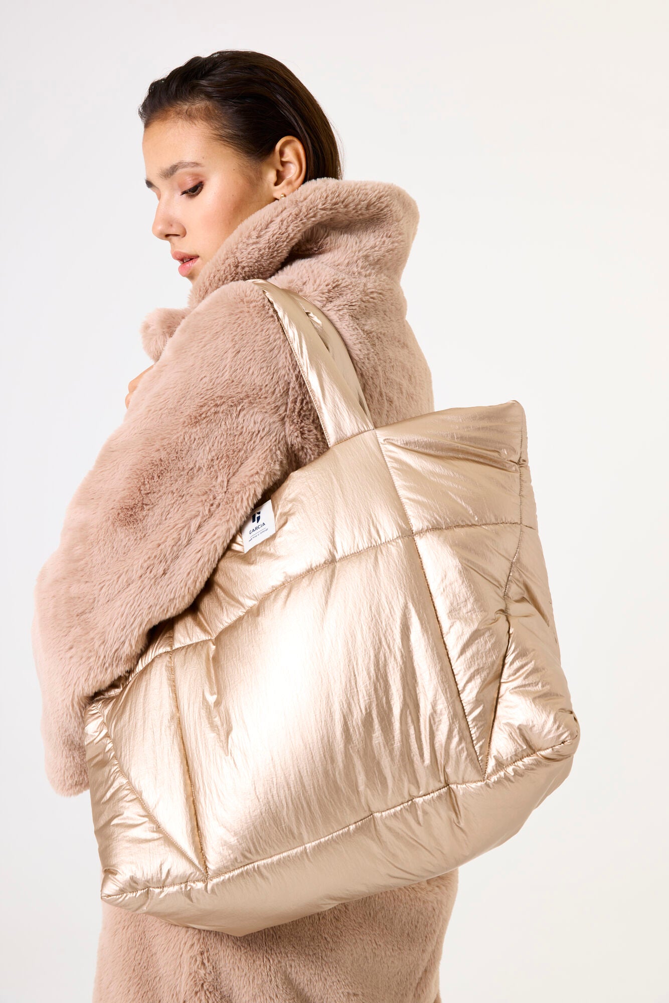 Garcia Golden Bag