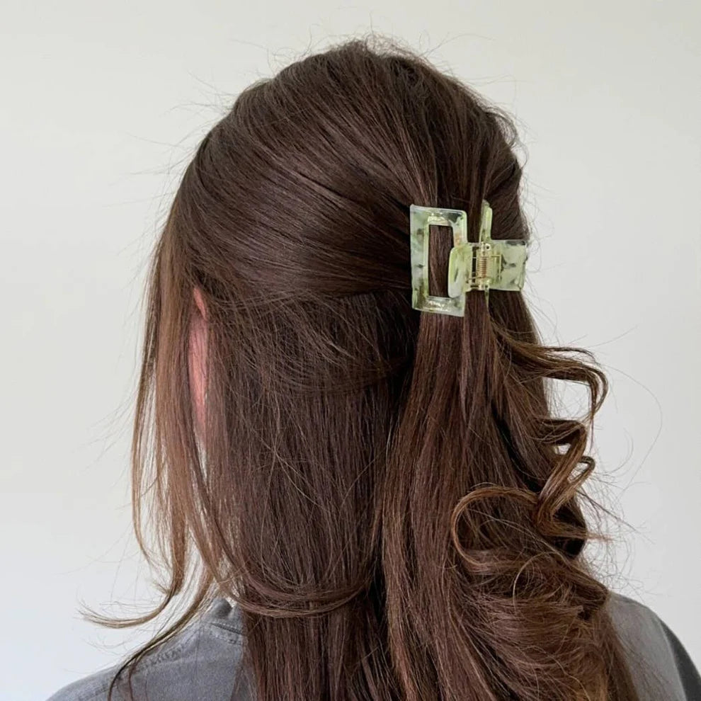 Love Attack Green Raya Shimmer Claw Clip