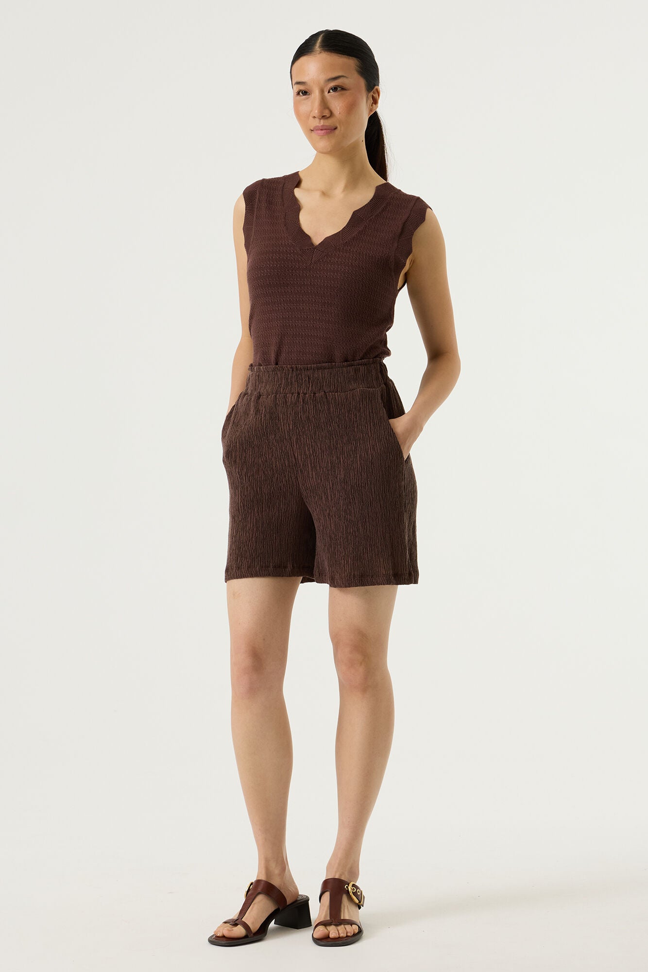 Garcia Brown Crinkle Shorts